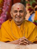  Swamishri watching the skit presentation
