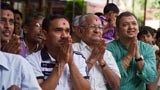  Devotees doing darshan of Swamishri