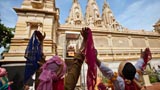  Devotees rejoice before Swamishri