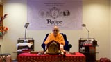  Swamishri performs his morning puja