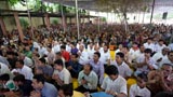  Devotees doing darshan of Swamishri