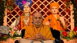  Swamishri during the assembly