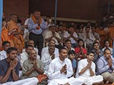  Devotees doing darshan of Swamishri