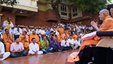  Devotees doing darshan of Swamishri