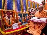  Swamishri performs pujan of the murtis of Nardipur Mandir