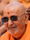  Swamishri in a divine, jovial mood
