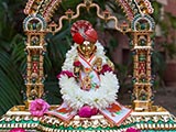  Shri Harikrishna Maharaj
