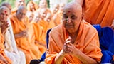  Swamishri in the mandir pradakshina