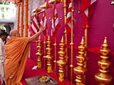  Pujya Ishwarcharan Swami performs pujan of flags