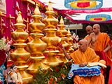  Swamishri performs pujan of kalashas of Chino Hills Mandir