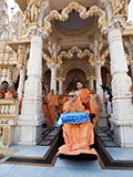  Swamishri in the mandir pradakshina