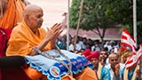  Swamishri blesses devotees