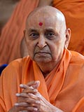  HH Pramukh Swami Maharaj bids 'Jai Swaminarayan' to devotees 