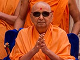  Swamishri bids 'Jai Swaminarayan' to devotees 