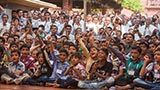 Devotees joyously doing darshan of Swamishri