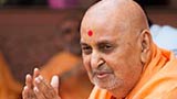  Swamishri bids 'Jai Swaminarayan' to devotees 