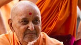  Swamishri bids 'Jai Swaminarayan' to devotees 