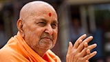  Swamishri bids 'Jai Swaminarayan' to devotees 