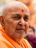  Swamishri bids 'Jai Swaminarayan' to devotees 