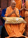  Swamishri in a divine, jovial mood