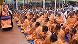  Sadhus doing darshan of Swamishri