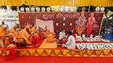  Senior sadhus perform mahapuja rituals during Chopda Pujan
