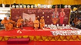  Pujya Viveksagar Swami delivers a discourse