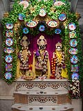  Shri Harikrishna Maharaj and Shri Radha-Krishna Dev