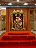  Bhagwan Swaminarayan (abhishek murti)