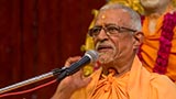  Pujya Doctor Swami delivers a discourse