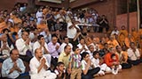  Devotees doing darshan of Swamishri