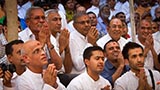  Devotees doing darshan of Swamishri