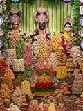  Annakut offered to Shri Harikrishna Maharaj and Shri Radha-Krishna Dev