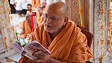  Pujya Ishwarcharan Swami sings thal