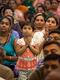  Devotees doing darshan of Swamishri