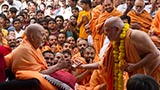  Swamishri sanctifies kartals