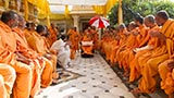  Sadhus doing darshan of Swamishri in the mandir pradakshina