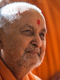 Swamishri in a divine, jovial mood