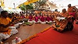  Youths sing kirtans in traditional 'Ochhchhav' style