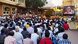  Satsang assembly before Swamishri arrives