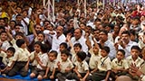  Devotees doing darshan of Swamishri
