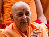 Swamishri in a divine mood