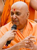 Swamishri remembering the divine work of Shastriji Maharaj