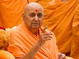 Swamishri in a divine mood