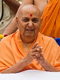Swamishri in a divine mood