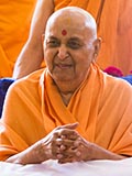 Swamishri in a divine mood