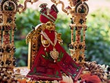  Shri Harikrishna Maharaj