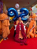  Senior sadhus honor Swamishri with a garland