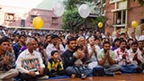  Devotees doing darshan of Swamishri