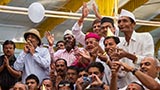  Devotees doing darshan of Swamishri